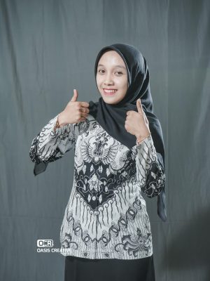 Laila Khoirunisa, S.Pd.